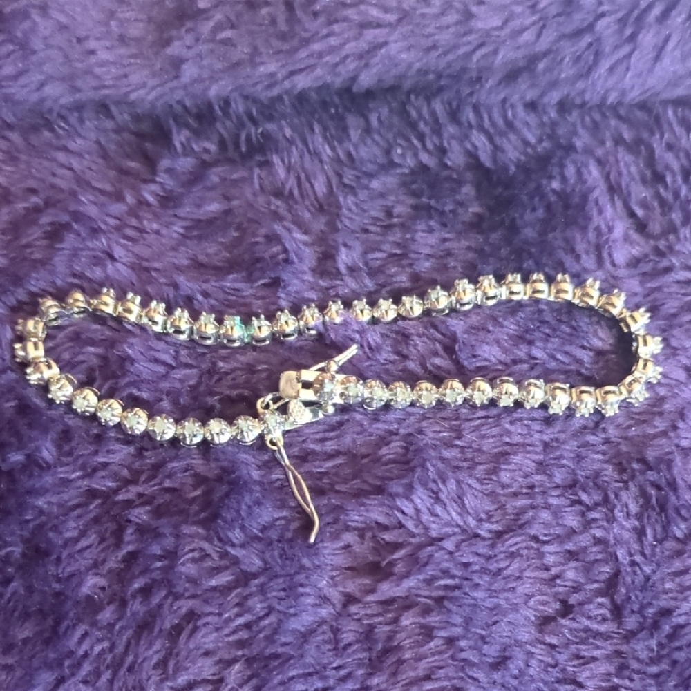 Sterling Silver Diamond Tennis Bracelet
